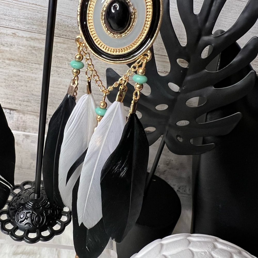 NWT black and white boho feather earrings. - Picture 5 of 6